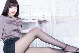 Beautyleg – Siawase的双马尾，想问一下原图和套图哪个更契合你的审美？