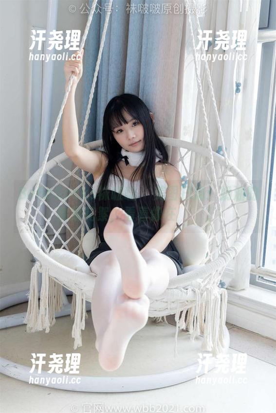 BoBoSocks袜啵啵 - 美图扫描：奶油的裸足花絮，看着像在рэп！