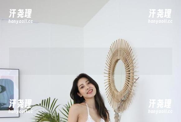 COS戏真不少，G.su(全智秀)的LEEHEEEXPRESS-LEHF，让人想体验一下！