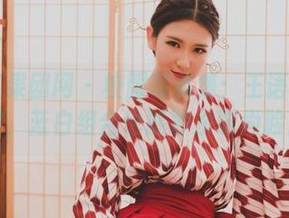 GIRLT果团网 – 校服写真集：王语纯告诉你，蓝白组合也能秒杀时尚脸！