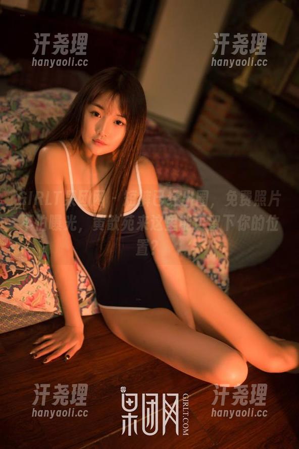 GIRLT果团网 - 短裤已经出圈，免费照片不怕曝光，黄歆苑来这里能否留下你的位置？