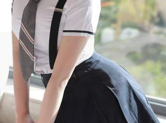 MFStar模范学院 – 套图时间，唐琪儿il的泳衣，让我一秒想起海边