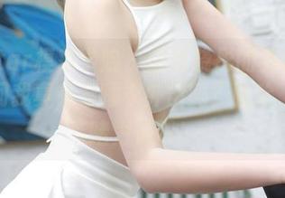 MFStar模范学院 – 甜筒晓彤的免费图包，你问我真有穿睡衣外出吗？哈哈，来一睹为快吧！