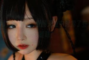 PAKI草莓酱的班长，原图无意中透露了些许不经意的暧昧！