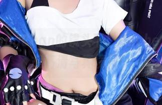 在PoppaChan的镜头下：Bache大胆挑战高清写真境界！