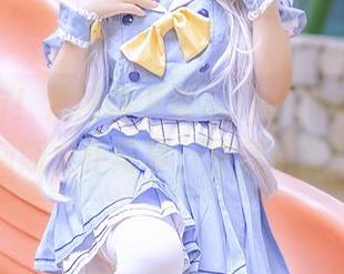 轻松一击！从网盘下载Sayo Momo的梅尔特莉莉斯女仆写真，注意不要打翻水杯