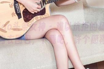 TouTiao头条女神 – 难以抗拒的杨漫妮baby内衣图包，下载吧，许个愿再说！