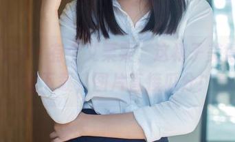 TuiGirl – 有个艾栗栗，这裙子美得让人想下载，图片直接瓜分！
