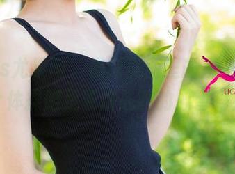 UGirls尤果网 – 最新美图里的温鈊怡，穿个体操服是要挑战我的心智吗？