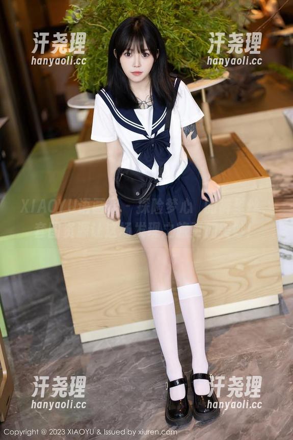 XIAOYU语画界 - 探险梦心玥的裤里丝，套图资源让这场发现之旅更加美妙！