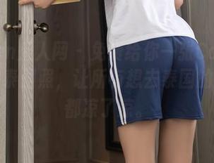 Xiuren秀人网 – 免费给你一张Carol周妍希的泰国照，让所有想去泰国的人心里都凉了凉。