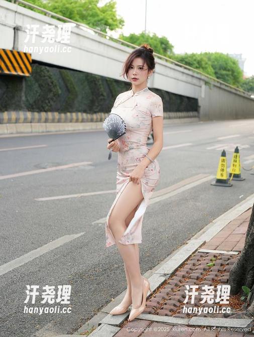 Xiuren秀人网 - 福利即时，初梦瑶清纯写真，戳你心窝，自然得我又想多了…