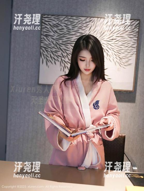 Xiuren秀人网 - 瀑布、山脉与可可芝：无圣光下的旅拍图集偶遇。