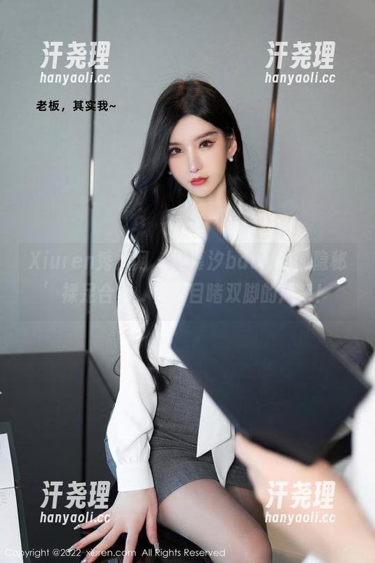 Xiuren秀人网 - 周慕汐baby的‘隐秘’裸足合集，快来目睹双脚的风采！