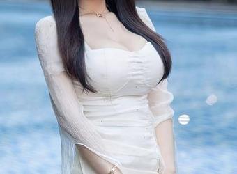 Xiuren秀人网 – 燕甘甘浴室里的清新写真集，水汽蒙蒙，太有意境了！