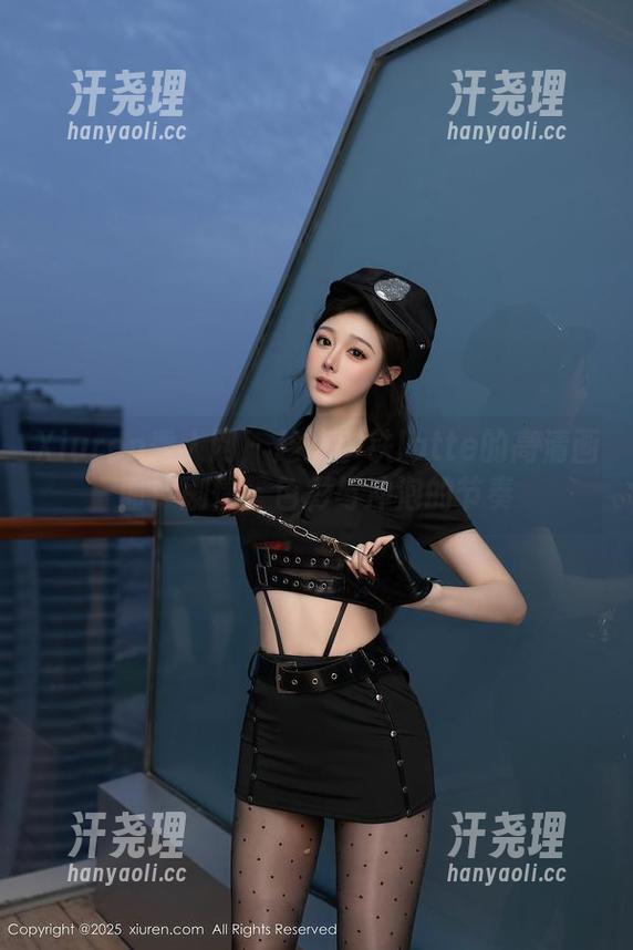 Xiuren秀人网 - 趁热拿铁latte的高清画面：剧情、色彩与冲泡的节奏