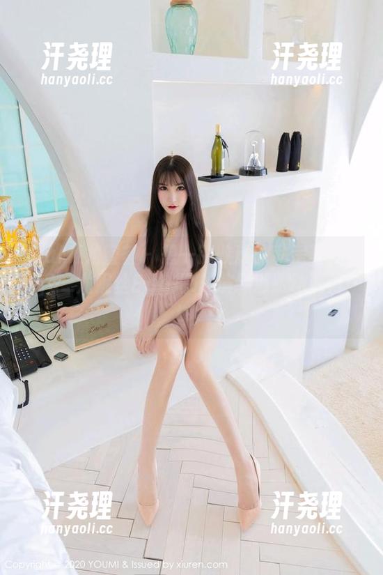 YouMi尤蜜荟 - 想一键收藏的私房写真：Egg_尤妮丝Egg把JK演绎得跟动画片一样！