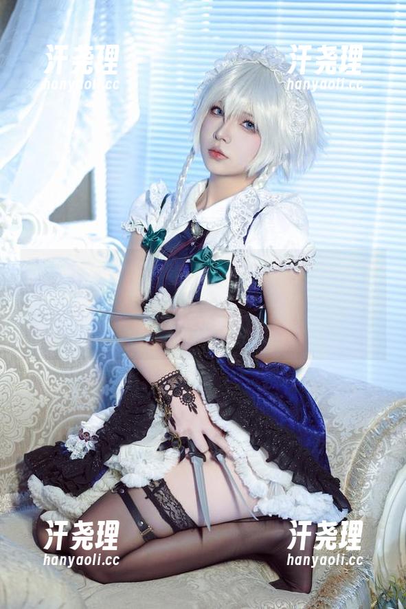 靡烟黑纱，yuuhui玉汇(kokuhui)的写真展现了“旗袍+烟灰”的文艺与调皮之间的平衡性感！