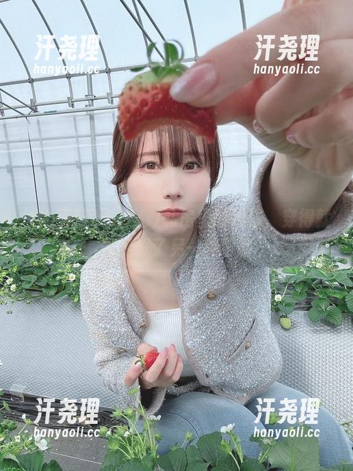 けん研(けんけん)私房里的网袜，穿得就像走进了另一种可能