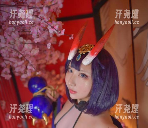 サク(saku)在Fantia2023年献上了什么？原图和下载等着你来挑战啊！