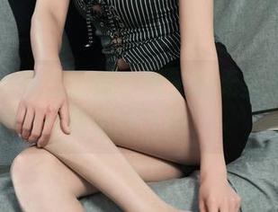丽柜 – 水果恋上丝？兔子的无圣光套图让你看得飞起！
