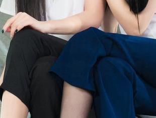 丽柜 – 女友桃子，怎样才能说服你给我更多资源？套图太赞了吧！