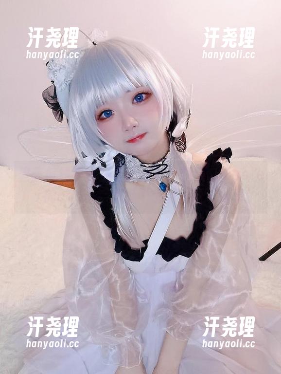 碧蓝航线里黎塞留的泳装？伊喵_Master的cos演绎得挺不错啊！图包分享