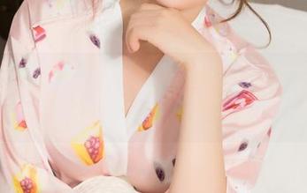 克拉女神 – 吕佳显摆美脚合集，这轮更新可以算是“足”够优秀了！