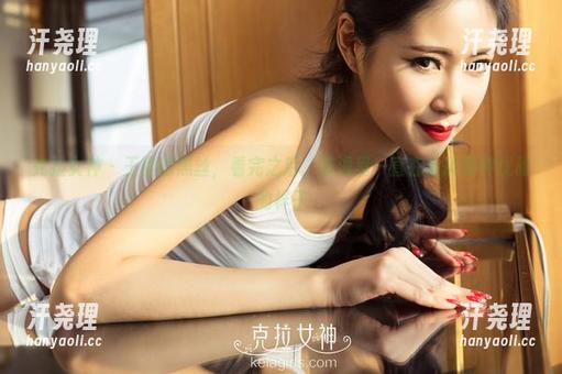 克拉女神 - 王睿的黑丝，看完之后，脑海里一直在重播那种优雅的样子