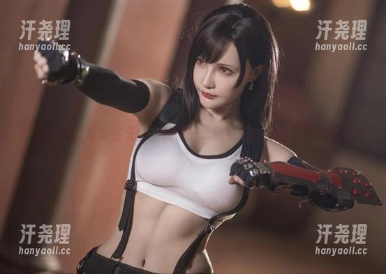 千夜未来的写真在天台：就像是...我也找不到比这更妙的比喻
