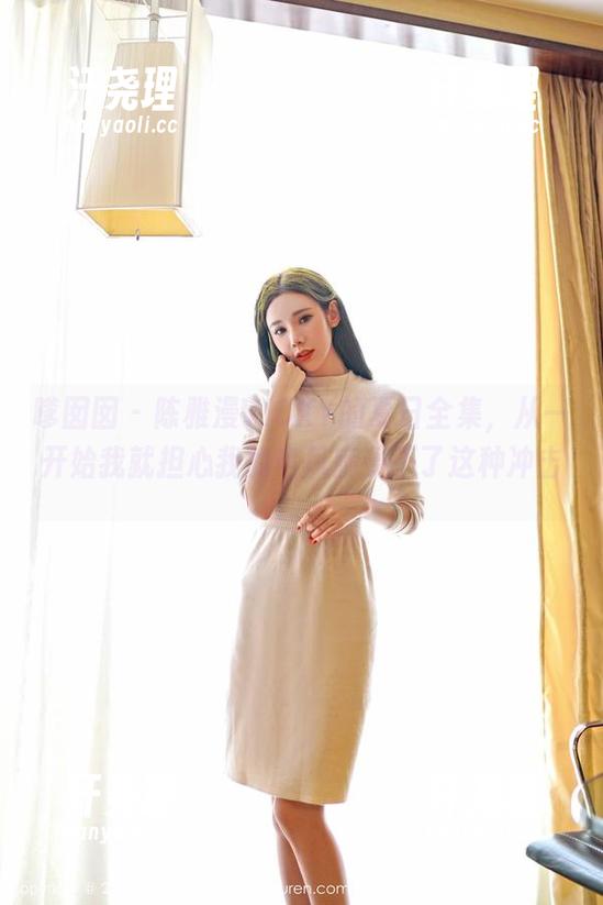 嗲囡囡 - 陈雅漫VICKY的夏日全集，从一开始我就担心我的电风扇受不了这种冲击。