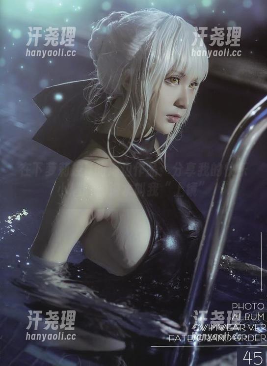 在下萝莉控ii的海边作品：分享我的快乐小尴尬，海水叫我“上镜”