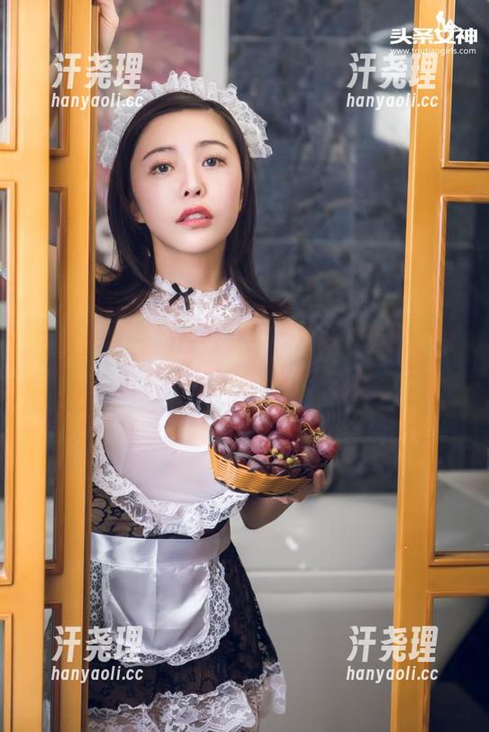 头条女神 - 刘瑾希又来“黑丝”更新，快来看看她今天穿了什么花样！