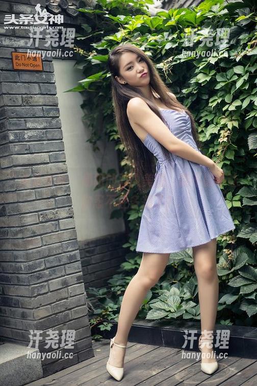 头条女神 - 易阳的双人美图，能不能不让你忍不住多想了？