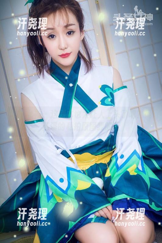 头条女神 - 这剧本也太让人上头了吧？梁芮溪的私拍原图我的天