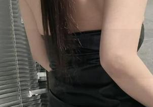 微密圈 – 奶雯的浴室照片合集：每张都是在浸润中的瞬间