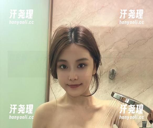 微密圈 - 最新出炉的奶雯美图，真的是可爱到让人想立刻收养！