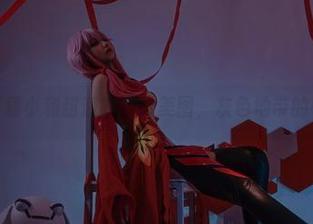 偷偷下载小和甜酒的学妹美图，灰色地带的快乐！
