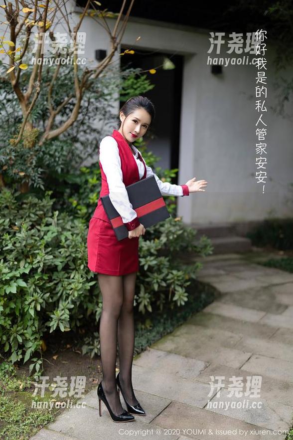 尤蜜荟 - 思淇Sukiii的婚纱美图——装满了每个小心思和扑面而来的‘我太美’感