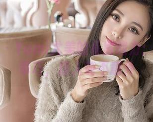 推女神 – Yumi尤美的私房战力：在厨房乖巧，撩人毫不意外