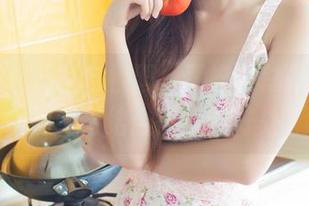 推女神 – 美图与校服，罗婉莹总是能巧妙地把两者结合得恰到好处。
