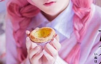 浅野菌子的御姐写真，总让我想起那个咖啡馆的角落……