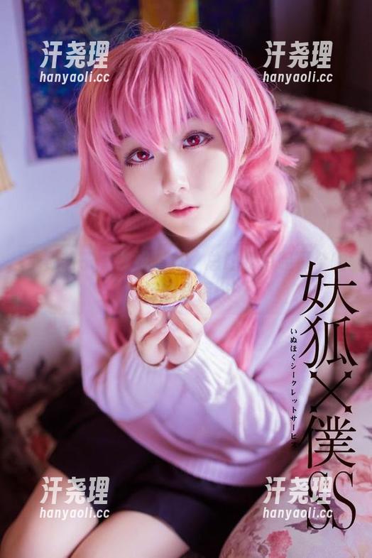 浅野菌子的御姐写真，总让我想起那个咖啡馆的角落……