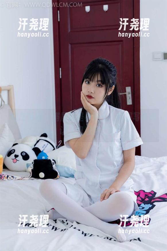 物恋传媒 - 满屏都是小晴天，校服写真高清，让人想起学生时代