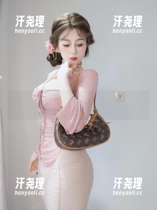 无圣光？白银81的格子连衣裙放大了我夏季的无奈与迷惑！