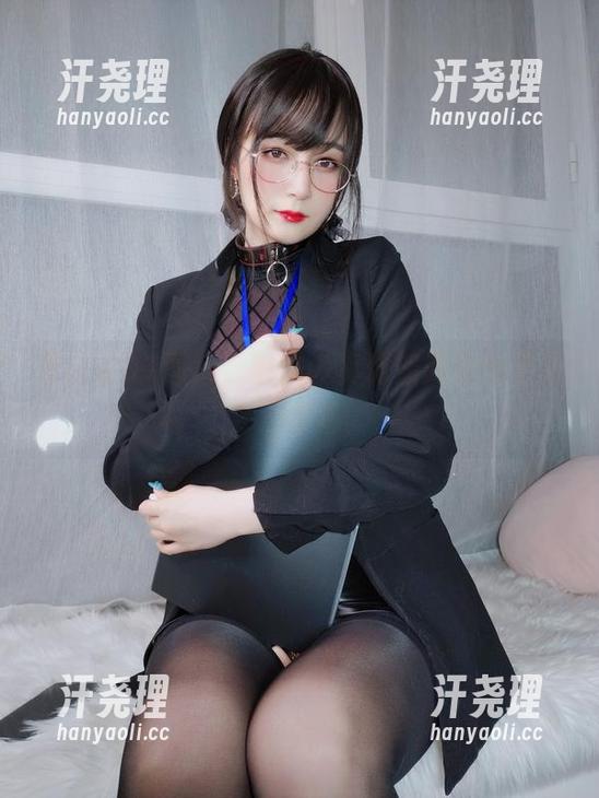 看白银81图集，魅魔の真珠如此伶俐灵动，心痒痒。