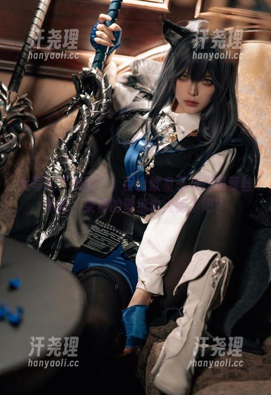 大写的“美图”！百合欧皇子与玛丽萝丝同框，柴郡的壁纸也太绝了吧？