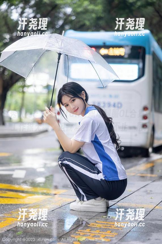 秀人网 - 周慕汐fairy职场制服OL合集：工作很无聊，但我爱的颜色却不止一层！