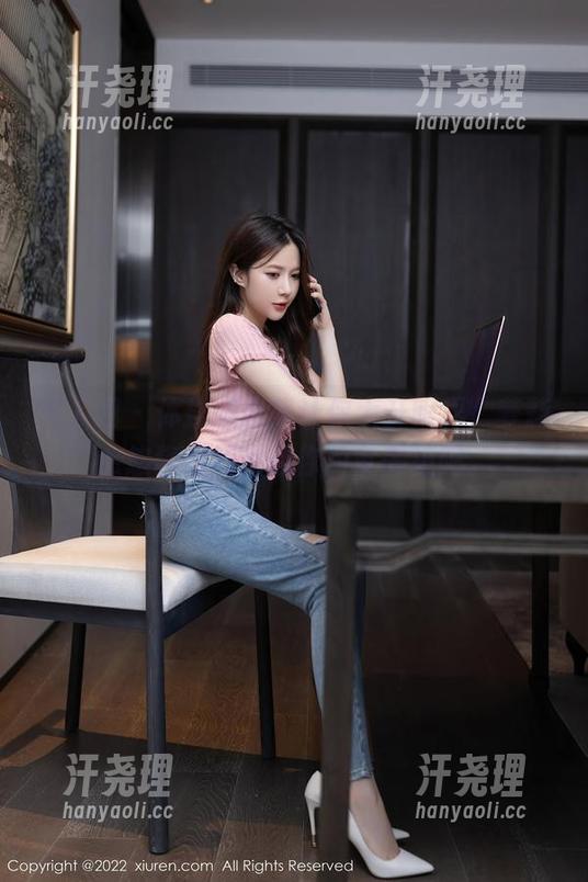 秀人网 - 体操服合集让你大开眼界，萝莉悠悠酱继续挑战你的审美极限。