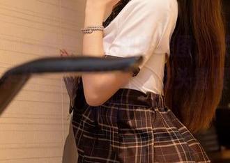 秀人网 – 一卷软情的御姐美图，关键是看她们的手势，总是让人想低头整理自己的衣服！